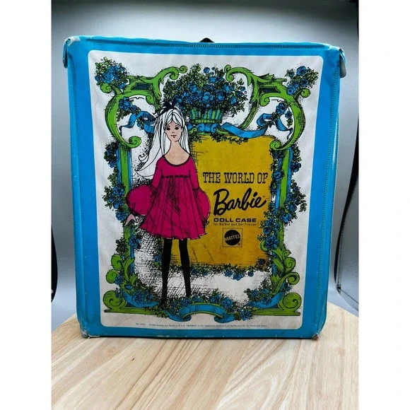 The World Of Barbie Doll Case #1002 Vintage 1968 Mattel + Accessories + Dress - Picture 3 of 16